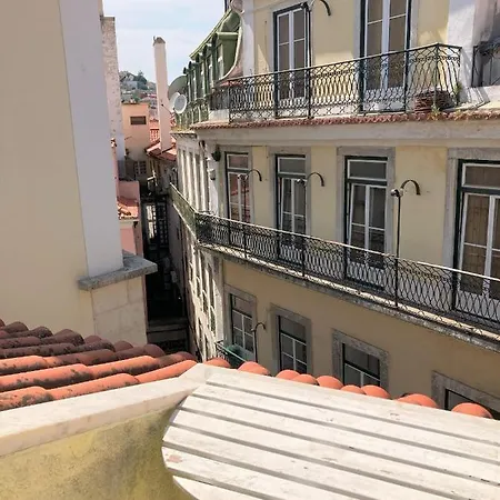 Appartement Fabulous T2 With Balcony In Rossio Lissabon