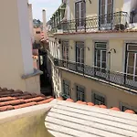 Apartament Fabulous T2 With Balcony In Rossio Lizbona