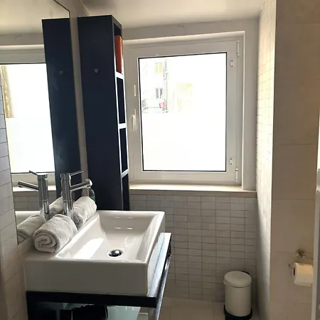 Fabulous T2 With Balcony In Rossio Appartamento